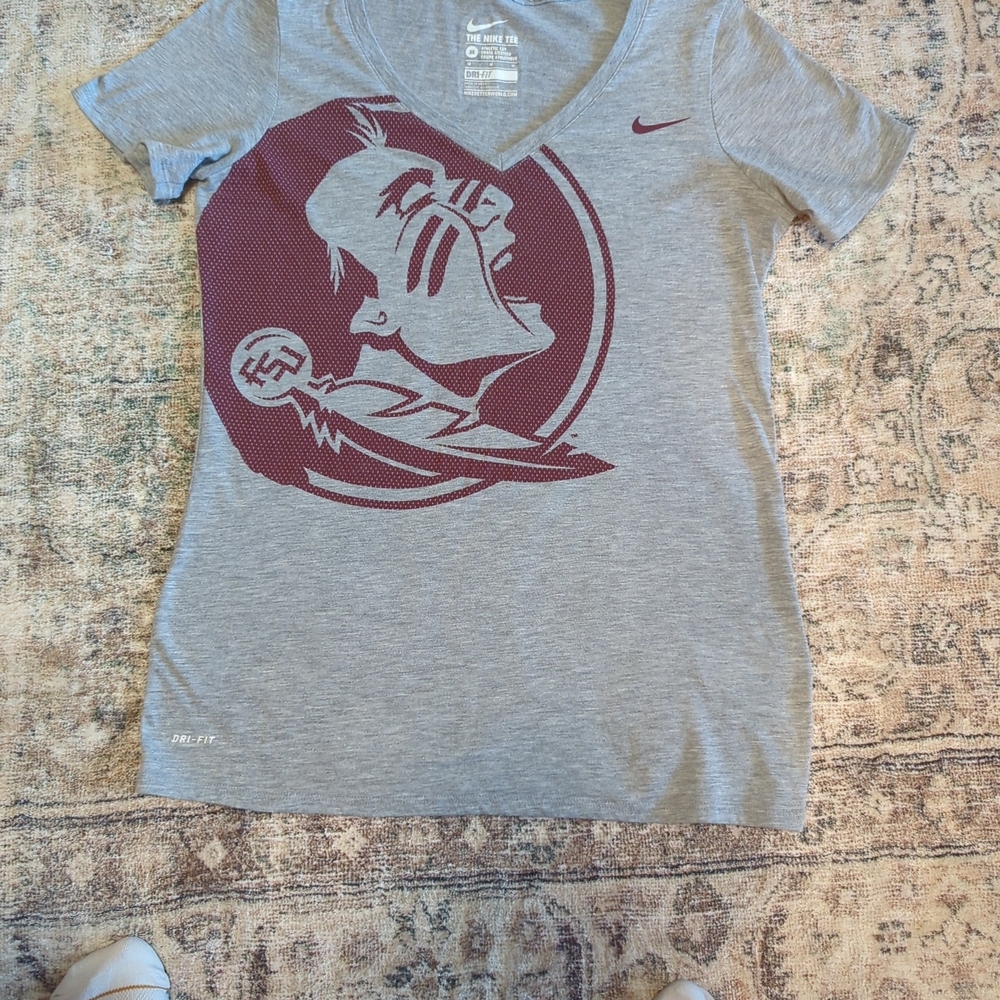 Nike Gray and Maroon Short Sleeve Tee